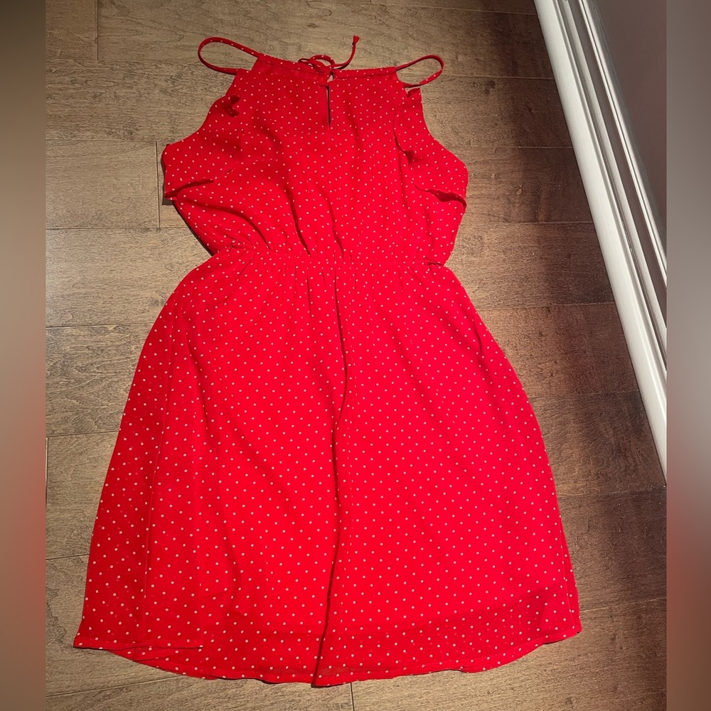 Monteau size small red and white polka dot dress